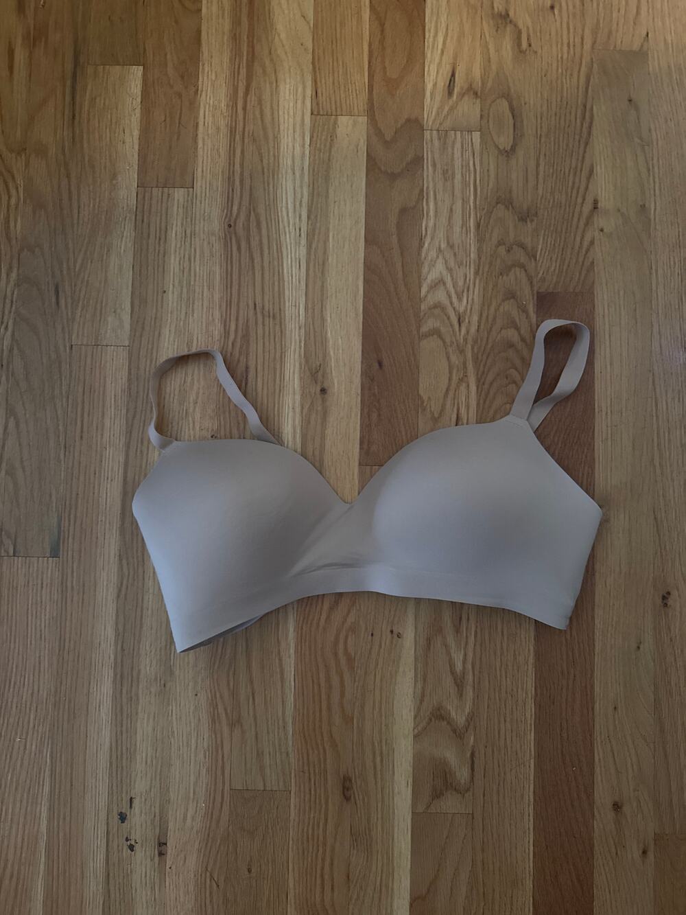 SOMA Enbliss Size 40 DD Beige Lined T-Shirt Wireless Bra Essential Basic